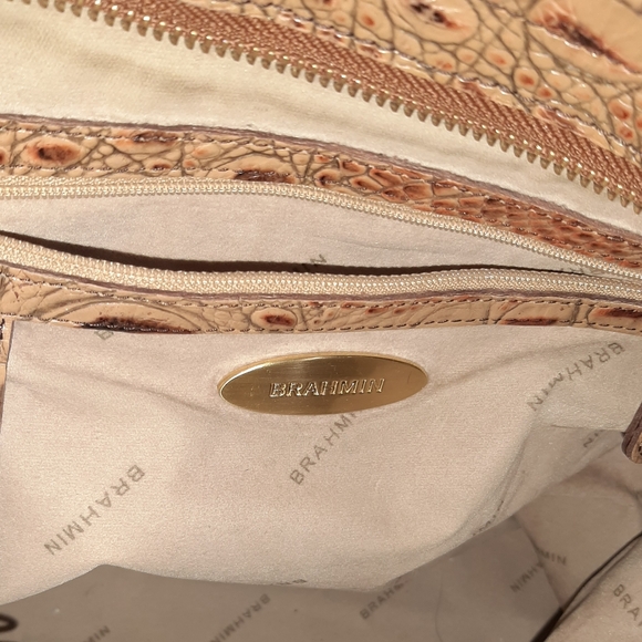 Brahmin "Elin" Leather Shoulder/Hobo bag, Toasted Almond - Picture 9 of 16